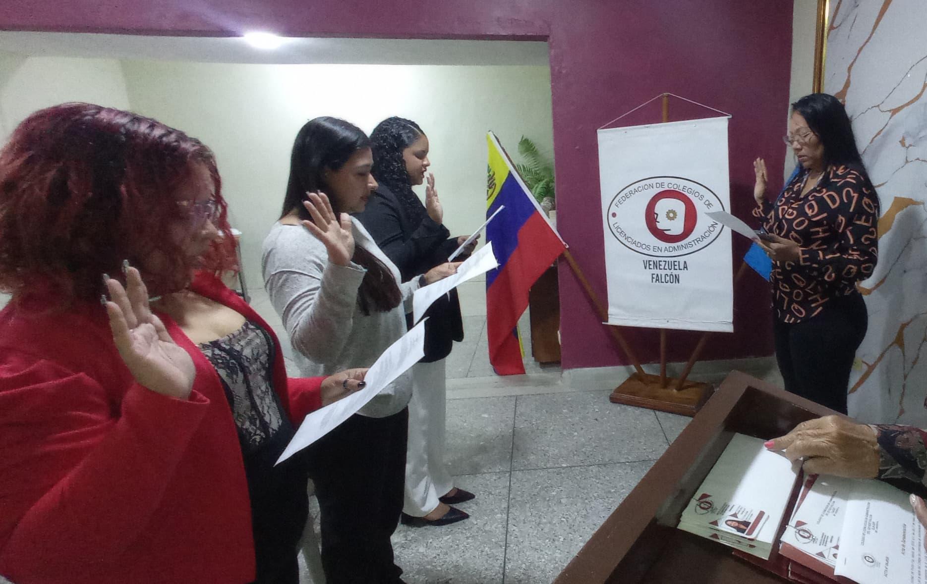 CLADEF da la bienvenida a nuevos profesionales en emotivo acto de juramentación